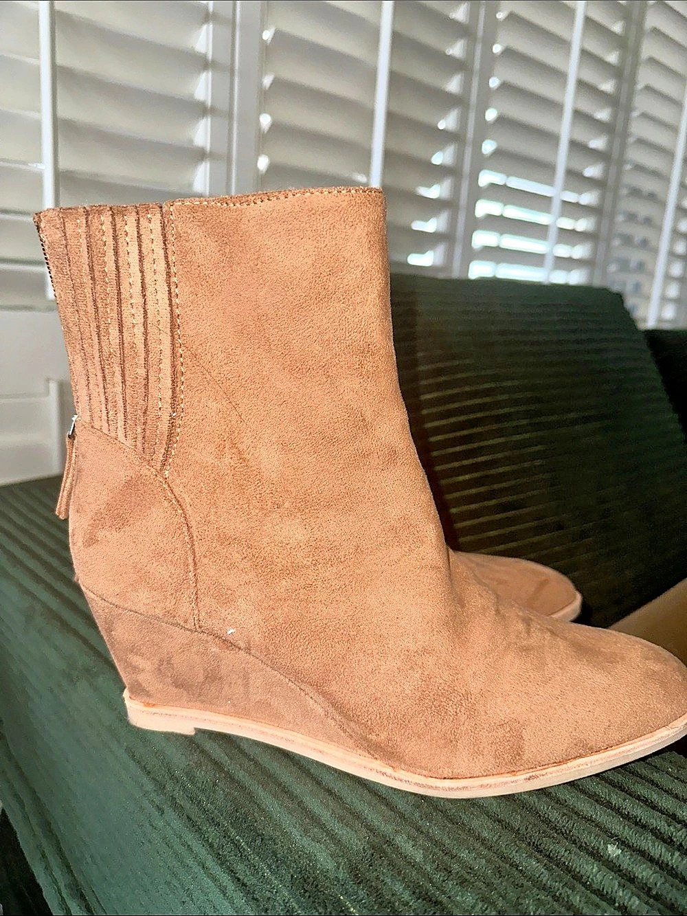 Dolce Vita Wedge Ankle Boots Tan Brown US 8